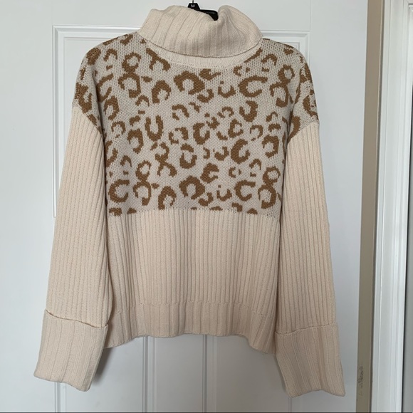 Nine West Leopard Sweater 